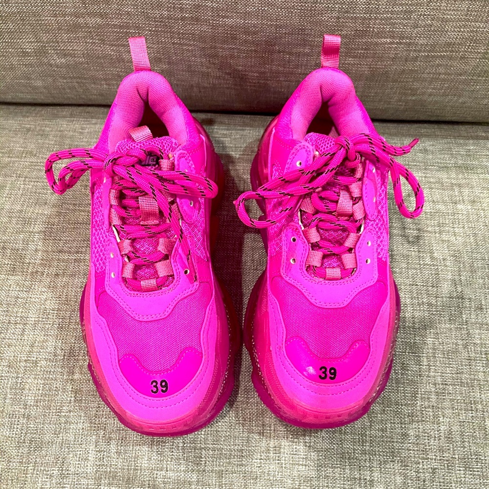 Balenciagas women shoes